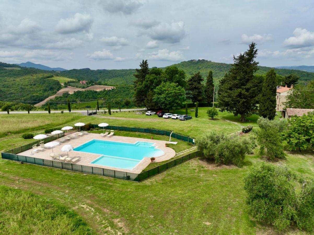Agriturismo L'Antica Quercia Pomarance Exterior photo