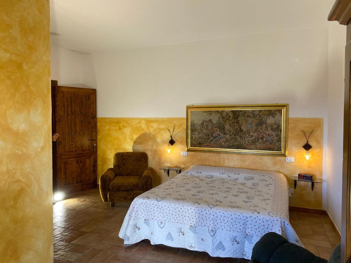 Agriturismo L'Antica Quercia Pomarance Exterior photo